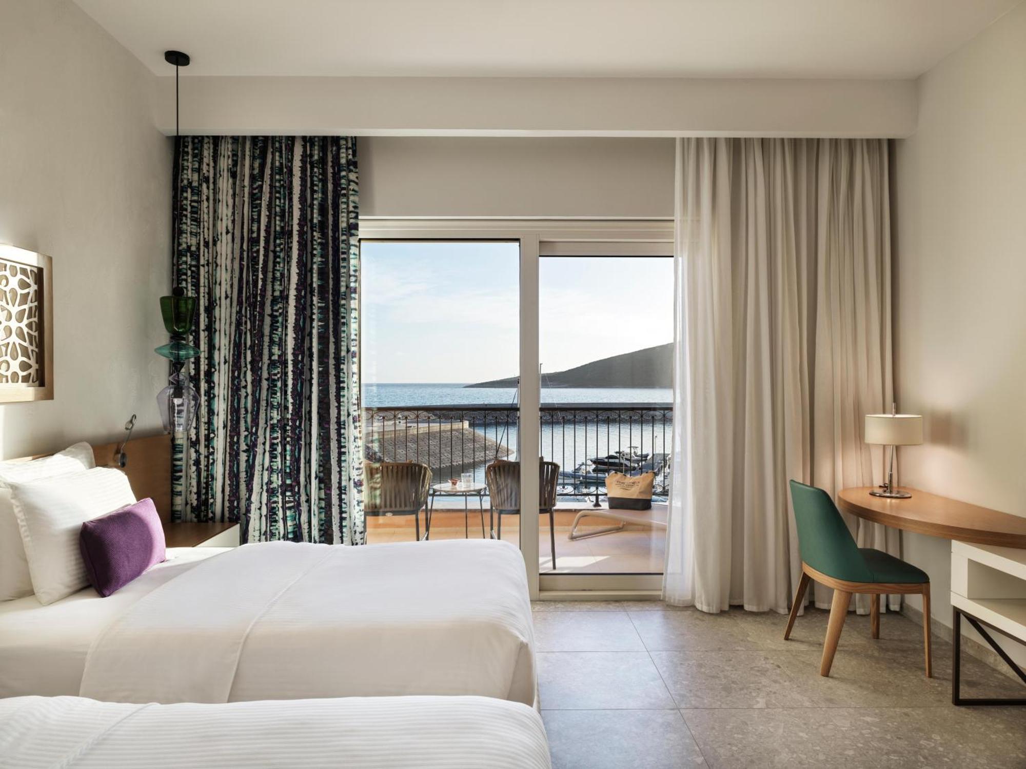 Отель The Chedi Lustica Bay Тиват Экстерьер фото