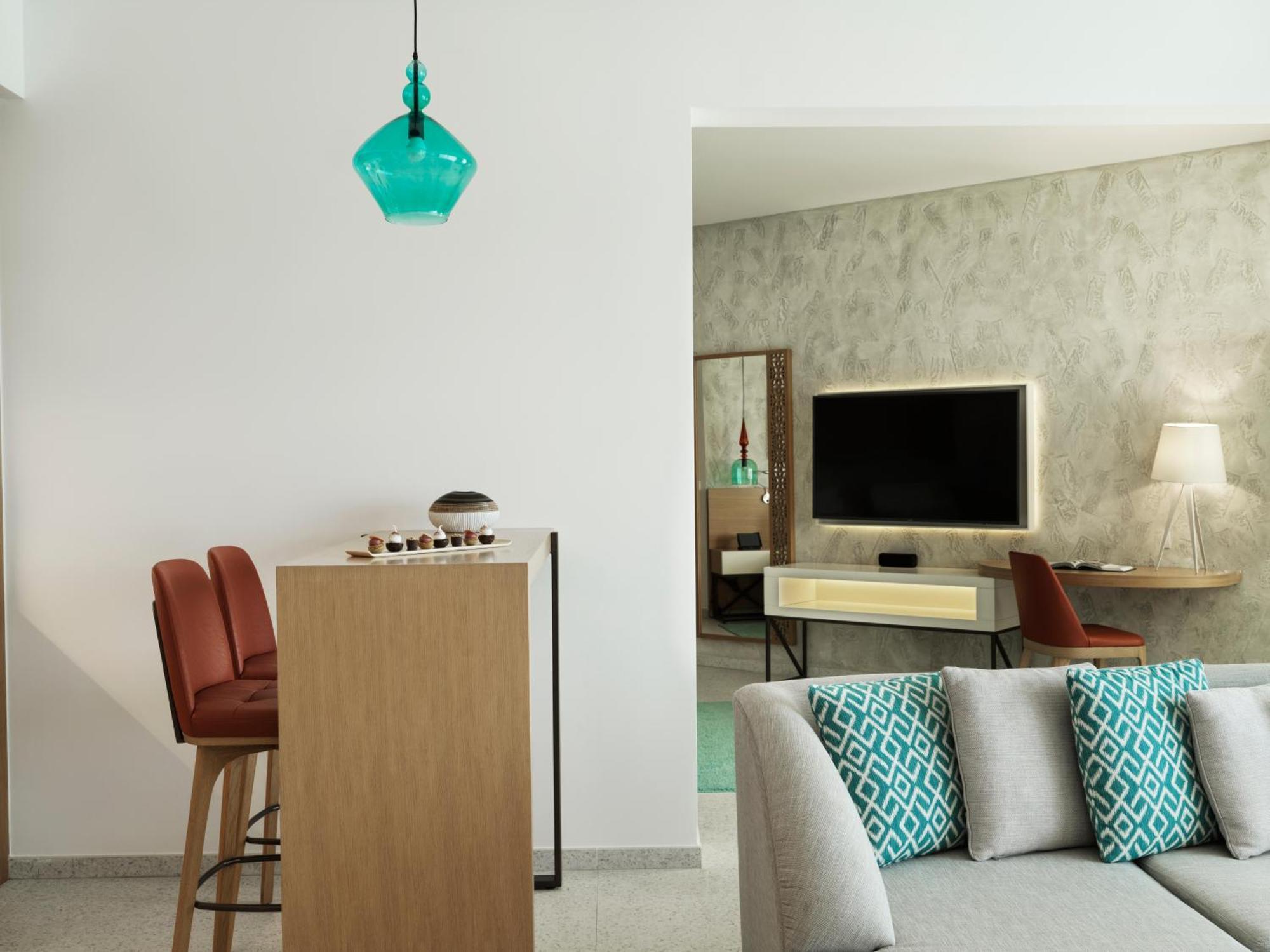 Отель The Chedi Lustica Bay Тиват Экстерьер фото