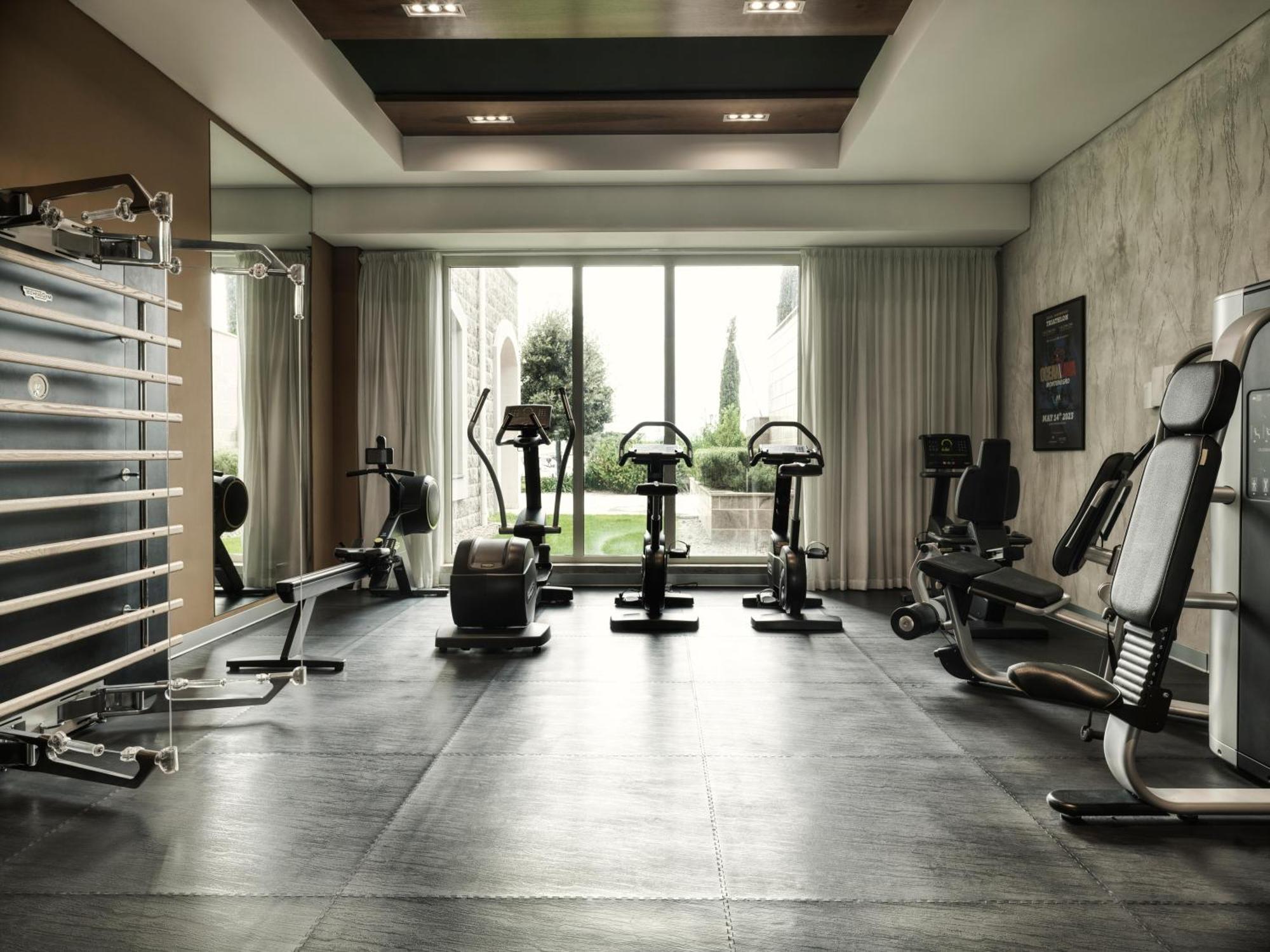 Отель The Chedi Lustica Bay Тиват Экстерьер фото